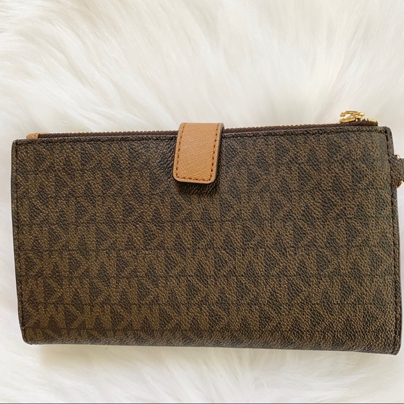 Michael kors double zip wristlet wallet brown new - Picture 3 of 5